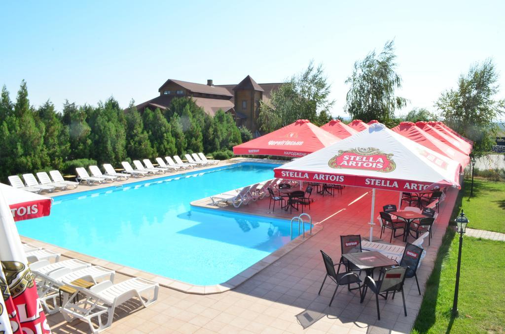 Panska Hata Hotel Nyzhnya Khortytsya Exterior photo