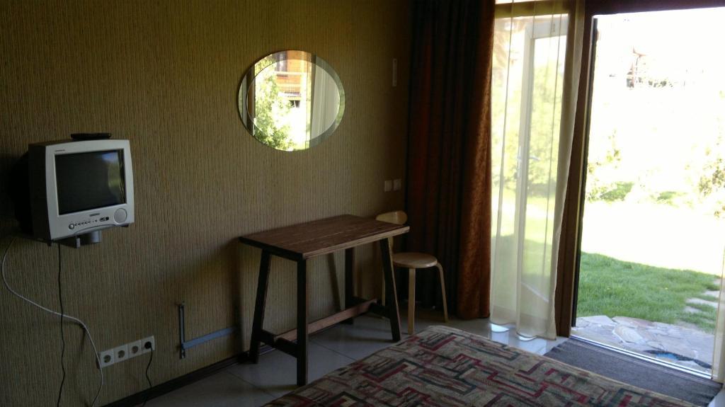 Panska Hata Hotel Nyzhnya Khortytsya Room photo