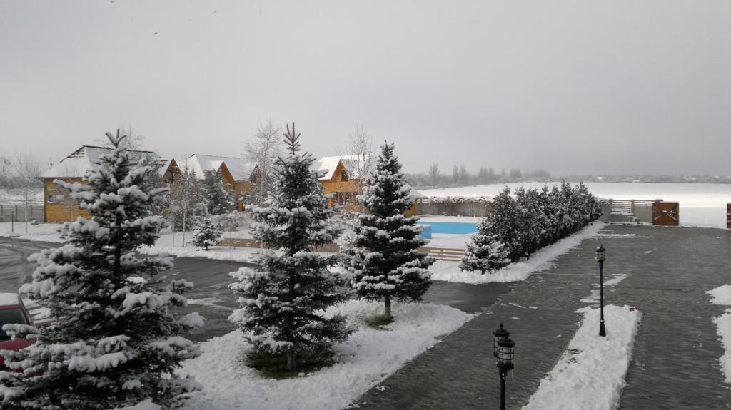 Panska Hata Hotel Nyzhnya Khortytsya Exterior photo