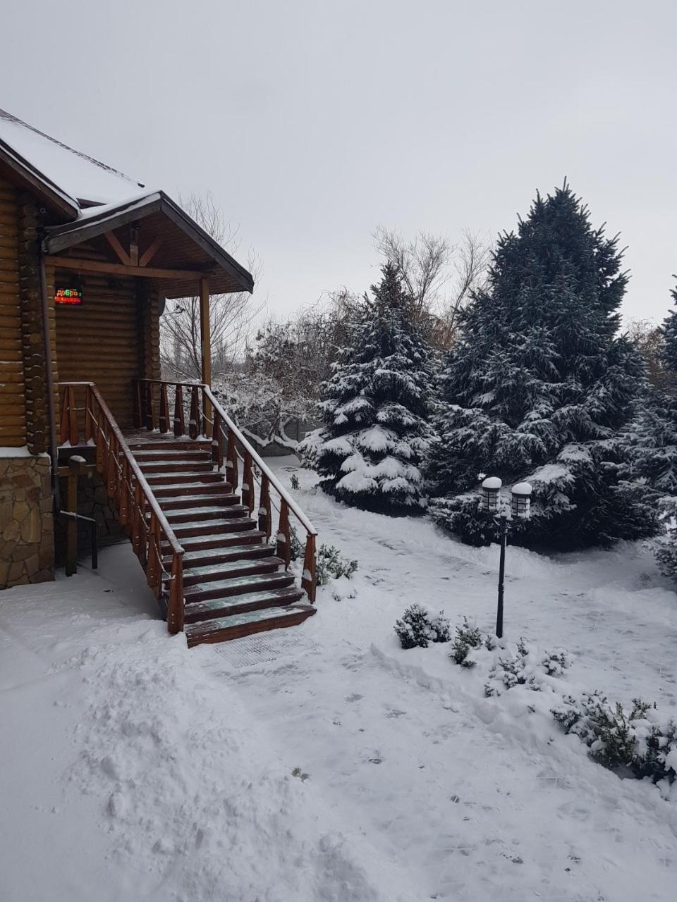 Panska Hata Hotel Nyzhnya Khortytsya Exterior photo